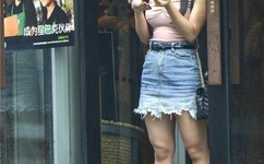 儿子的坤坤放入妈妈的坤坤里